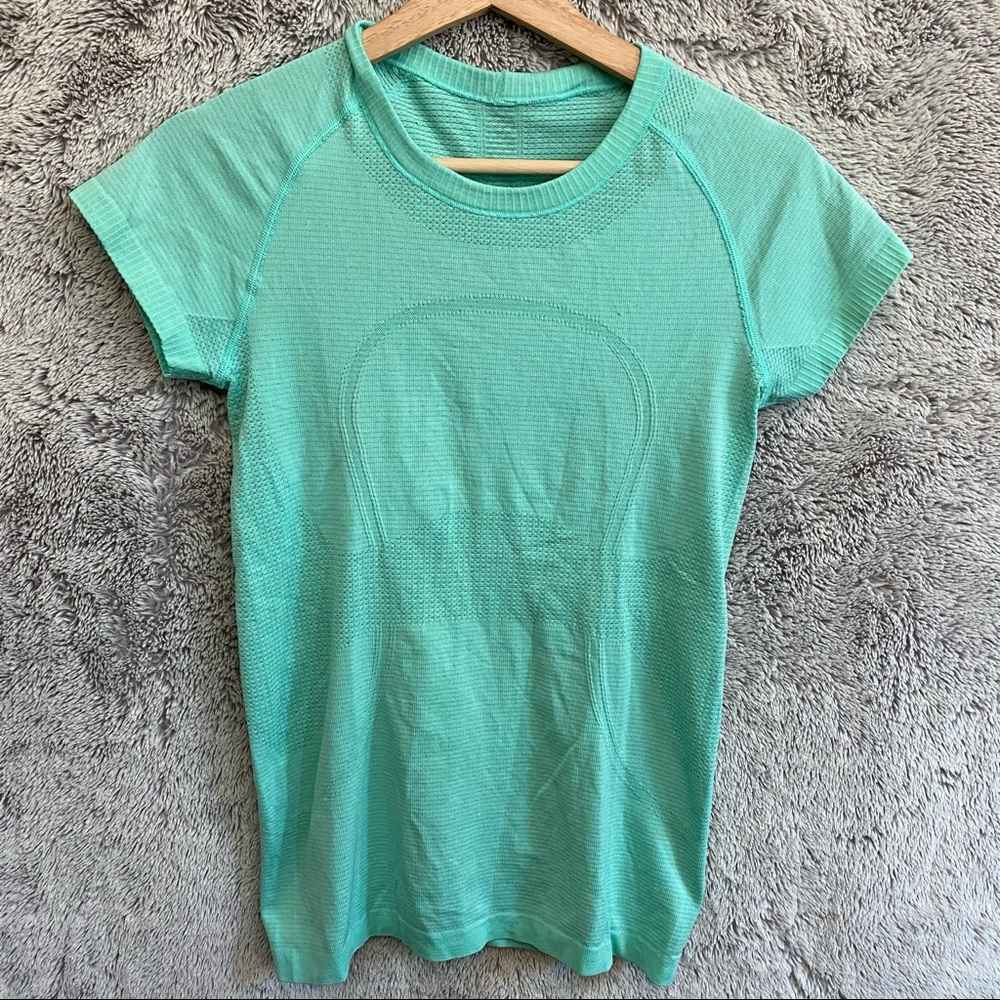 Lululemon Run Swiftly Tech
